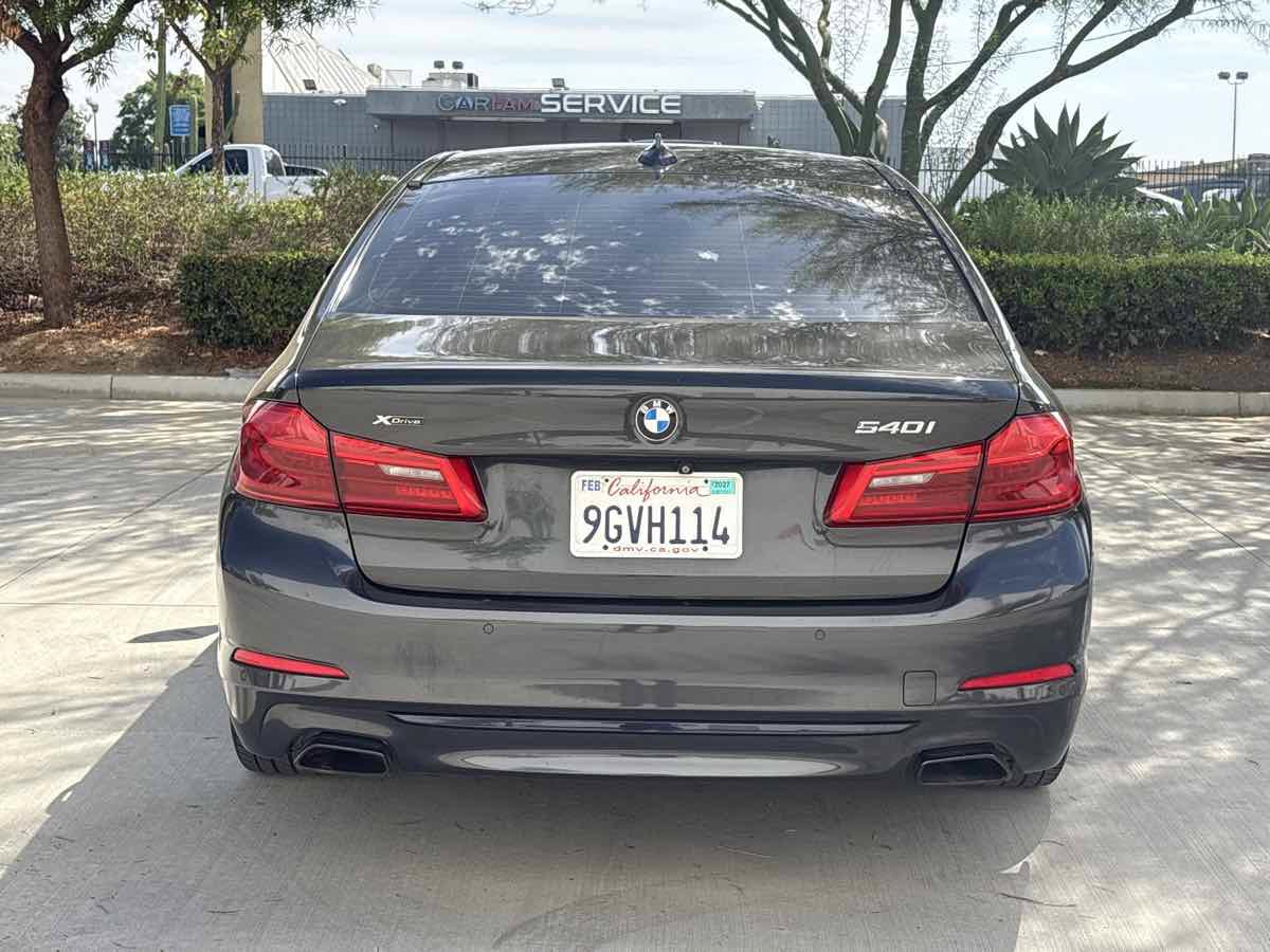 Used 2017 BMW 540i xDrive AWD/4WD image 4