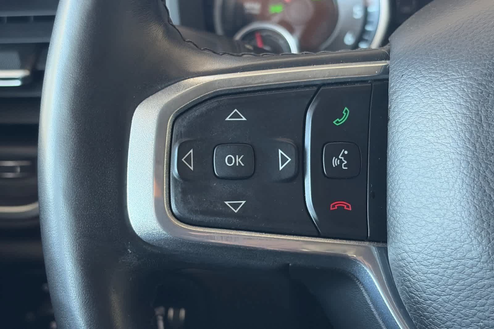 Used 2019 RAM 1500 Laramie AWD/4WD image 25