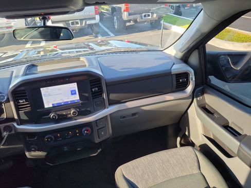 Used 2023 Ford F150 XLT RWD image 17