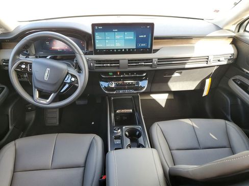 New 2026 Lincoln Corsair Grand Touring AWD/4WD image 15