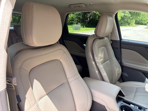 Certified 2020 Lincoln Corsair AWD w/ Equipment Group 101A image 28