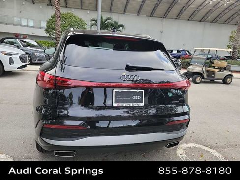 Certified 2025 Audi Q5 Premium w/ Convenience Package image 12