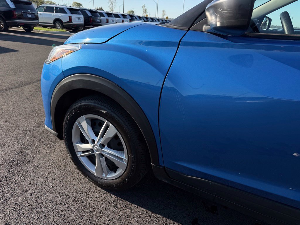 Used 2025 Nissan Kicks Play S FWD image 31