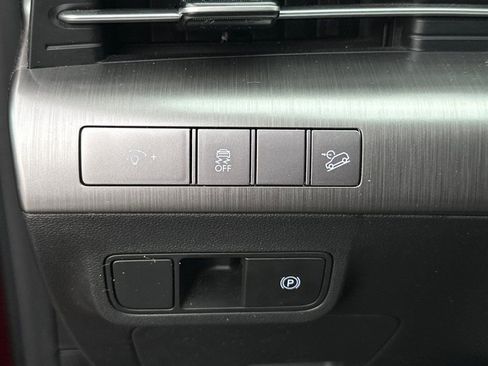 Used 2024 Hyundai Kona SEL image 33