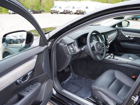 Used 2023 Volvo S90 B6 Plus w/ Protection Package Premier AWD/4WD image 14