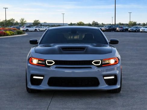 Used 2021 Dodge Charger SXT w/ Blacktop Package image 8