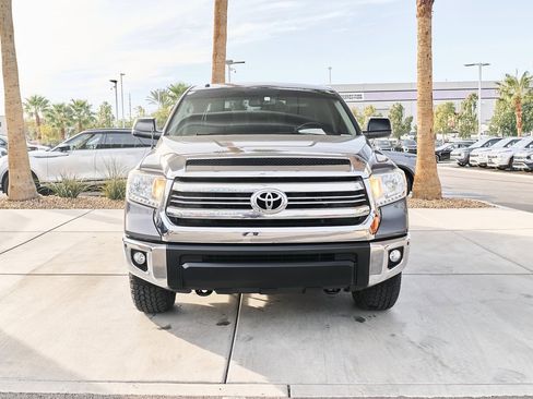 Used 2017 Toyota Tundra SR5 image 8