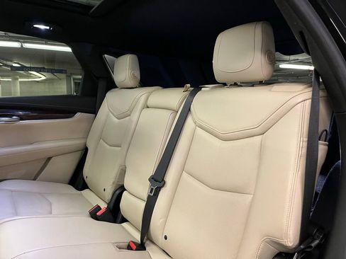 Used 2017 Cadillac XT5 Premium Luxury AWD/4WD image 20