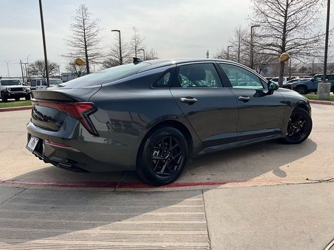 Used 2025 Kia K5 LXS image 6