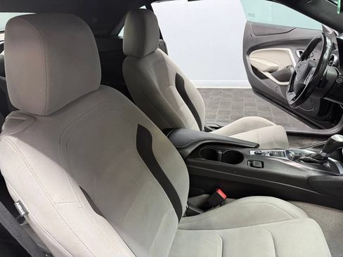 Used 2023 Chevrolet Camaro LT RWD image 42