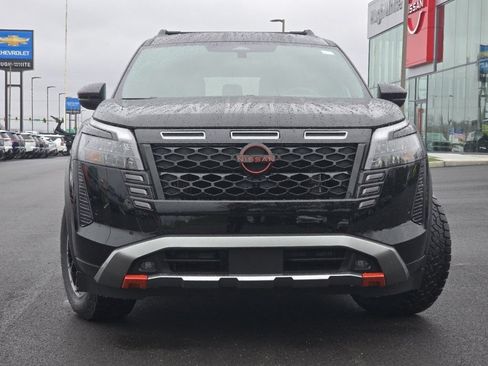 New 2026 Nissan Pathfinder Rock Creek w/ Rock Creek Premium Package AWD/4WD image 8