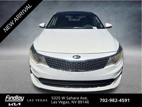 Used 2018 Kia Optima EX w/ Premium Package FWD image 2