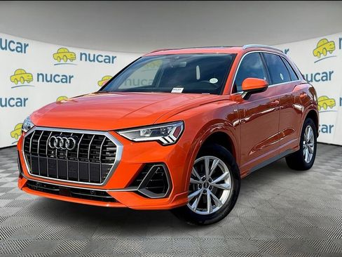 Used 2024 Audi Q3 2.0T Premium AWD/4WD image 3