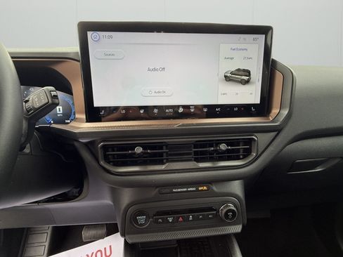 Used 2025 Ford Bronco Sport Outer Banks w/ Outer Banks Tech Package+ AWD/4WD image 11