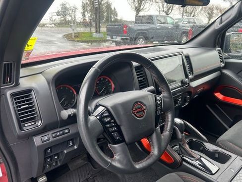 Used 2023 Nissan Frontier PRO-4X w/ Pro Convenience Package image 19
