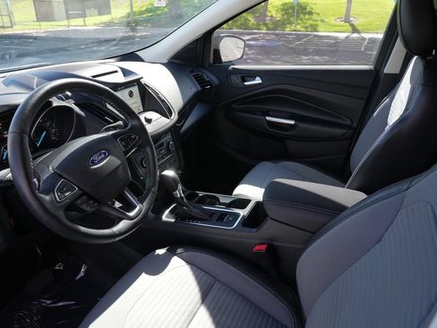 Used 2018 Ford Escape SE AWD/4WD image 9