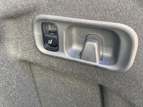 Certified 2025 Mercedes-Benz C 300 Sedan image 12