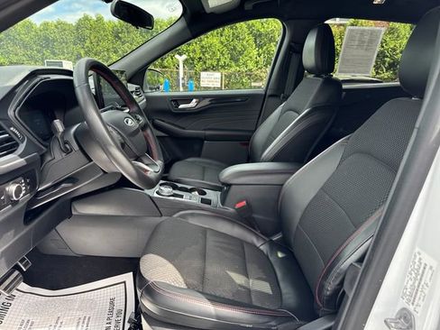 Used 2023 Ford Escape ST-Line w/ Tech Pack #1 AWD/4WD image 9
