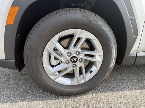 Certified 2026 Hyundai Tucson SE FWD image 11