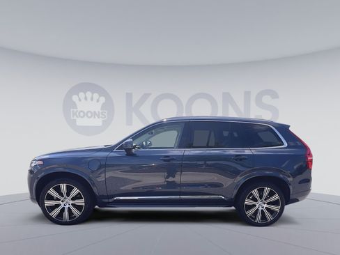 Certified 2024 Volvo XC90 T8 Ultimate AWD/4WD image 2