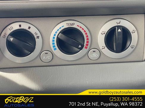 Used 2005 Toyota Tacoma PreRunner RWD image 15