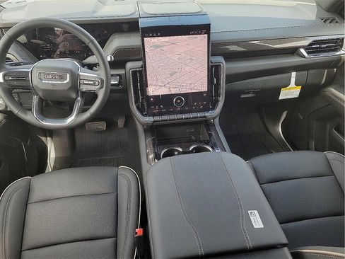 New 2026 GMC Yukon XL Elevation w/ LPO, Floor Liner Package image 11