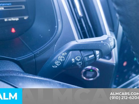 Used 2024 Ford Edge SEL image 30