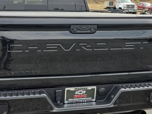 Used 2024 Chevrolet Silverado 2500 LTZ w/ LTZ Plus Package image 50