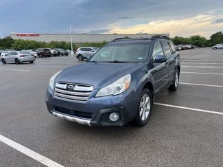 Used 2013 Subaru Outback 2.5i Limited w/ Moonroof Pkg image 1