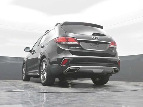Used 2018 Hyundai Santa Fe Limited AWD/4WD image 33