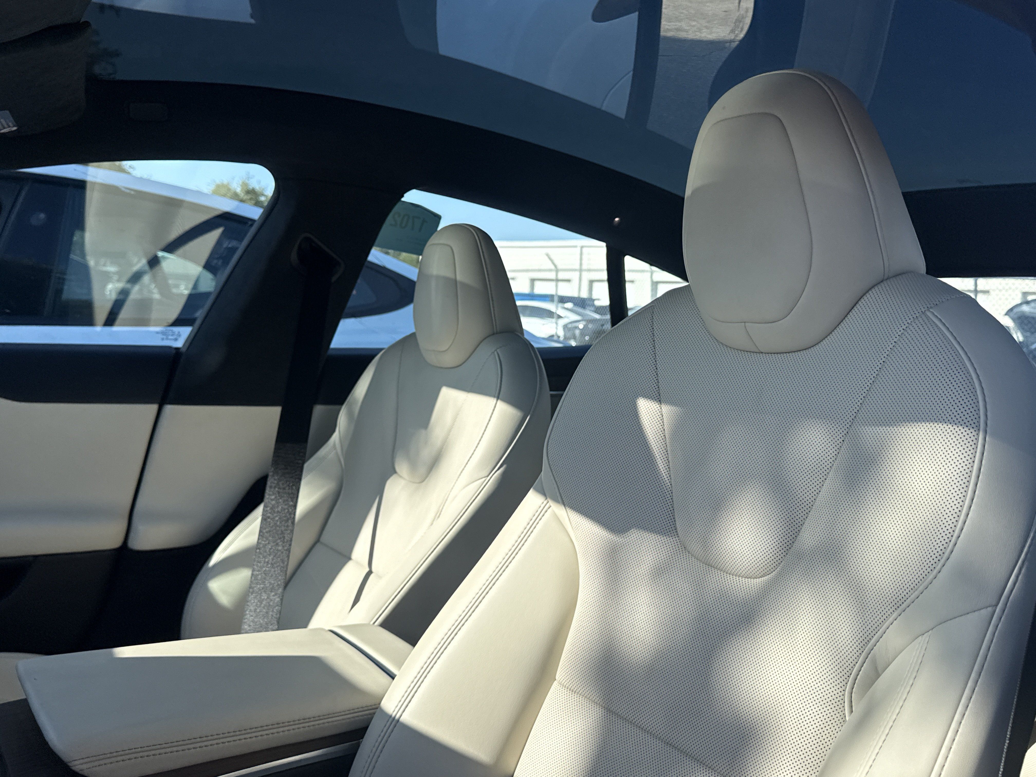Used 2023 Tesla Model S Standard Range AWD/4WD image 5