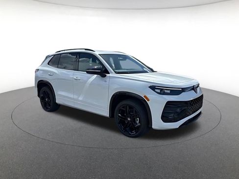 New 2026 Volkswagen Tiguan SE R-Line AWD/4WD image 1