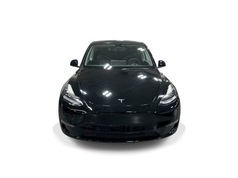 Certified 2022 Tesla Model Y Long Range AWD/4WD image 2