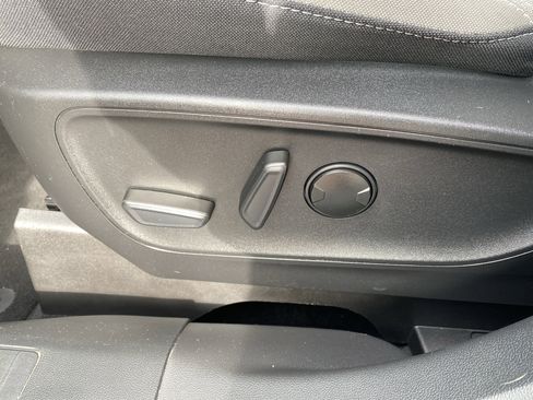 Used 2022 Ford Escape SE w/ Convenience Package image 11