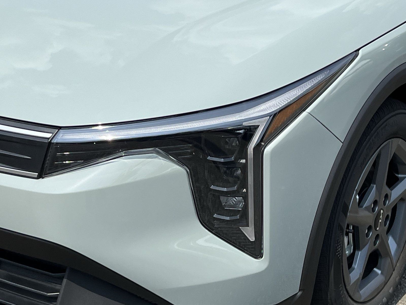 New 2026 Kia K4 FWD image 13