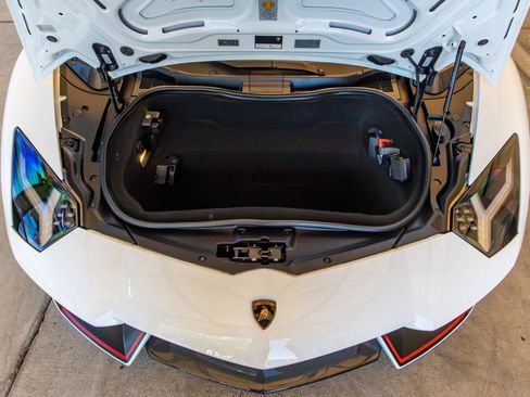 Used 2016 Lamborghini Aventador LP 700-4 AWD/4WD image 11