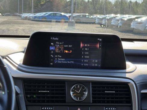 Used 2021 Lexus RX 350L Premium image 17