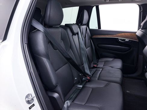 Used 2024 Volvo XC90 B6 Plus w/ Protection Package Premier image 38