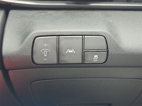 Certified 2023 Hyundai Elantra N Line w/ Preferred Accessory Package image 15