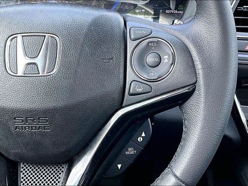 Certified 2022 Honda HR-V EX-L image 11