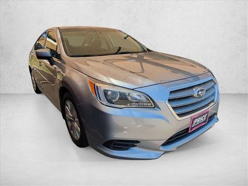 Used 2015 Subaru Legacy 2.5i Premium w/ Popular Package #2 AWD/4WD image 3