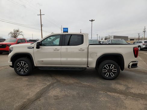 New 2026 GMC Sierra 1500 AT4 w/ AT4 Premium Package image 2