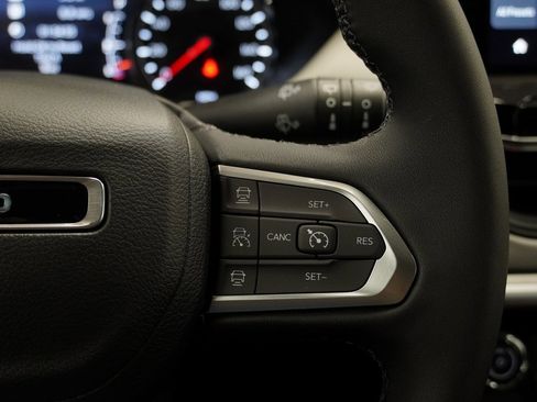 New 2026 Jeep Compass Limited image 26