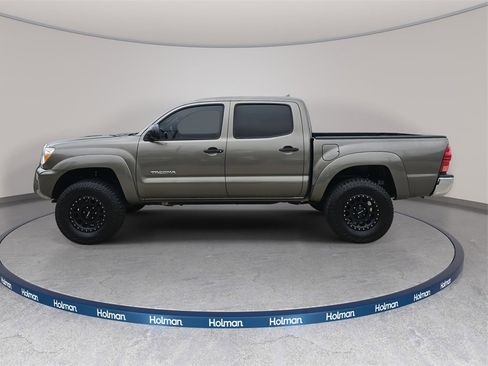 Used 2012 Toyota Tacoma PreRunner image 7