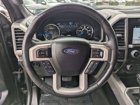 Used 2017 Ford F150 Lariat w/ Equipment Group 502A Luxury AWD/4WD image 14