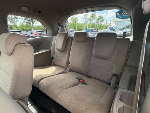 Used 2016 Honda Odyssey SE image 36