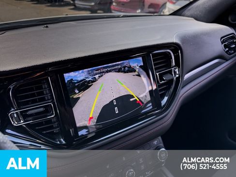 Used 2025 Dodge Durango GT RWD image 27