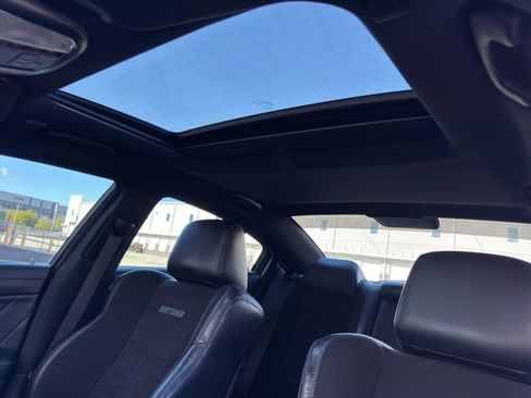 Used 2022 Dodge Charger Scat Pack w/ Daytona Edition Group image 12