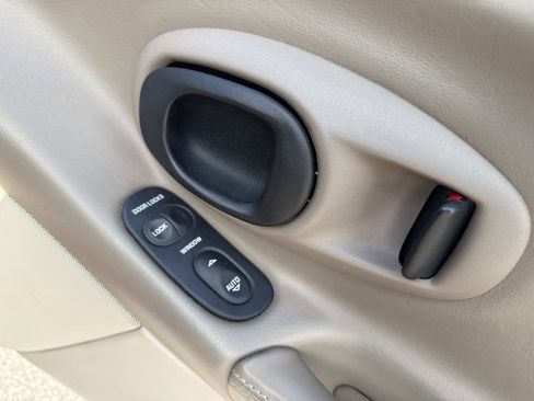 Used 2003 Chevrolet Corvette Base w/ Preferred Equipment Group1 image 12