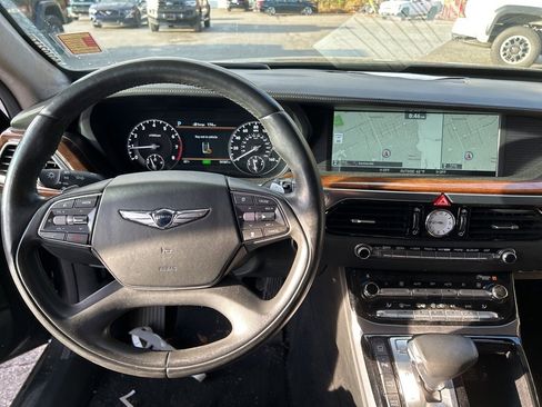 Used 2017 Genesis G90 5.0 Ultimate image 6